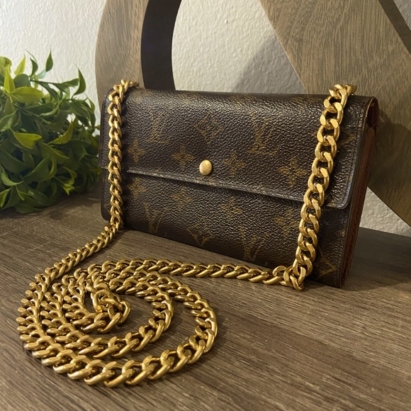 Louis Vuitton Handbags - ⚜️Louis Vuitton Monogram WOC Pochette Style Crossbody w/Vintage Gold Tone